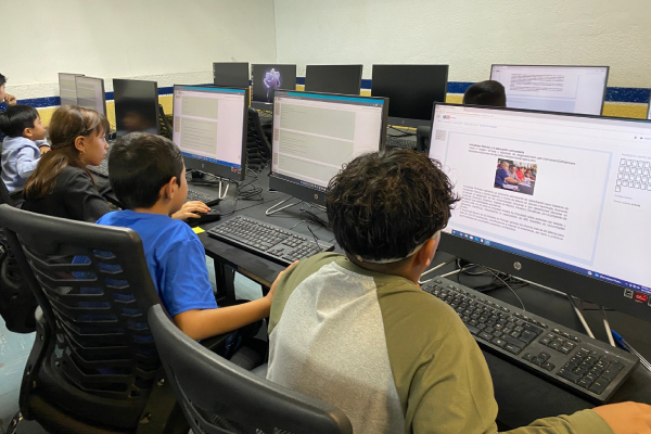 Alumnos en etapa de preparación LEEMOS 17
